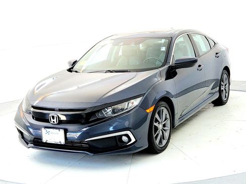Used 2019 Honda Civic EX image 2