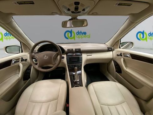 Used 2005 Mercedes-Benz C 320 4MATIC Sedan image 30