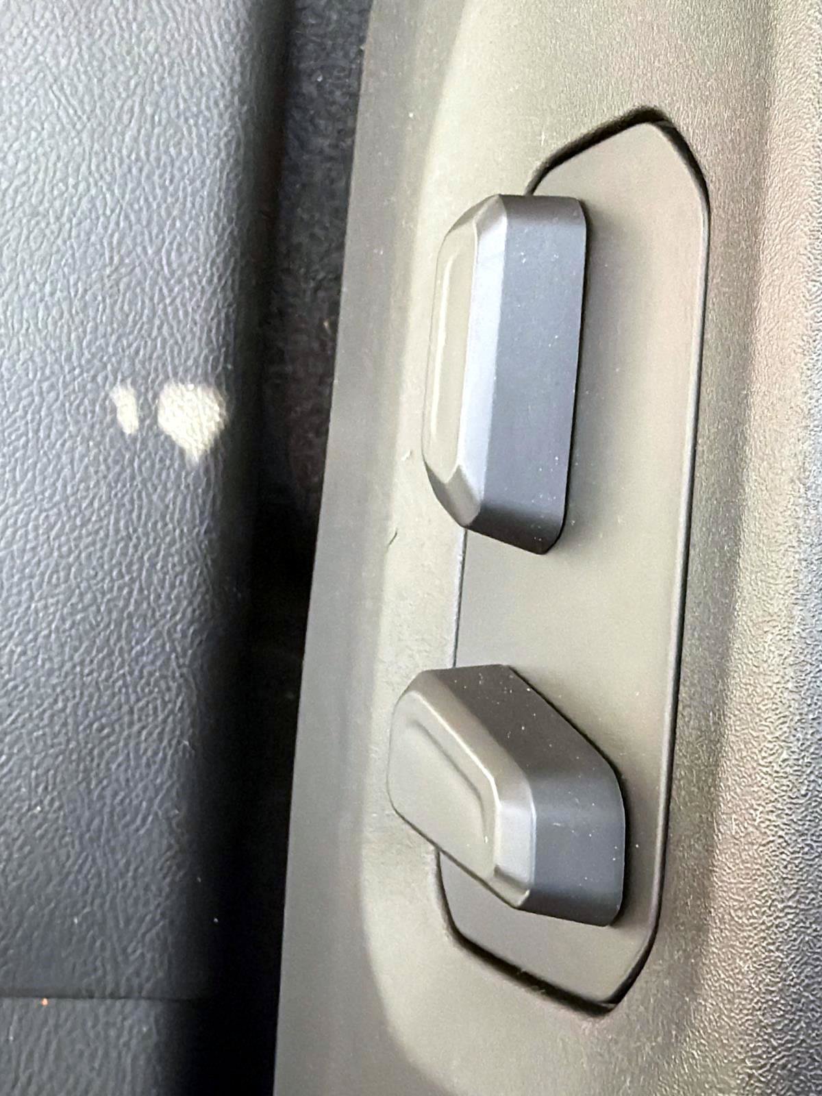 New 2026 Jeep Gladiator Sport AWD/4WD image 10