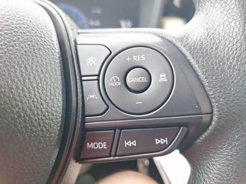 Used 2026 Toyota Corolla LE FWD image 20