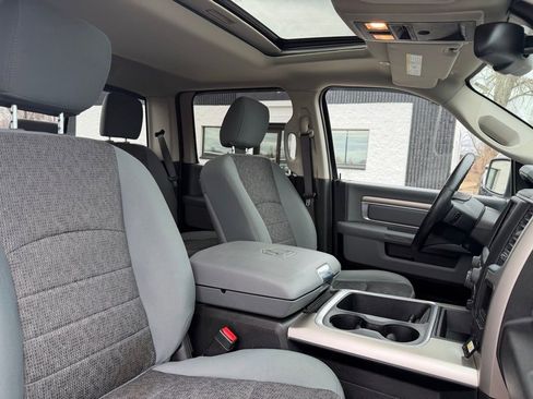 Used 2019 RAM 1500 Classic Warlock image 31