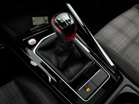 Used 2024 Volkswagen GTI SE image 29