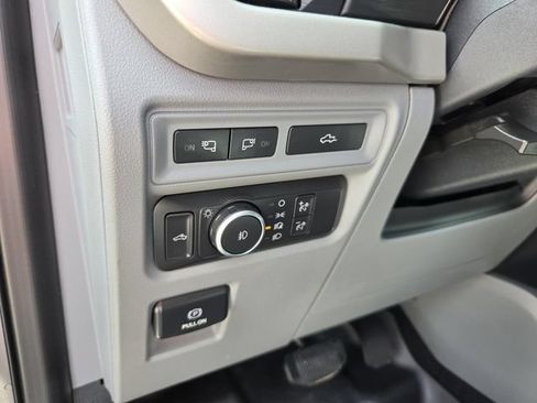 Used 2021 Ford F150 XLT w/ Equipment Group 302A High RWD image 13