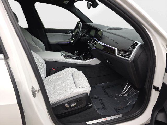Used 2023 BMW X5 xDrive45e AWD/4WD image 34