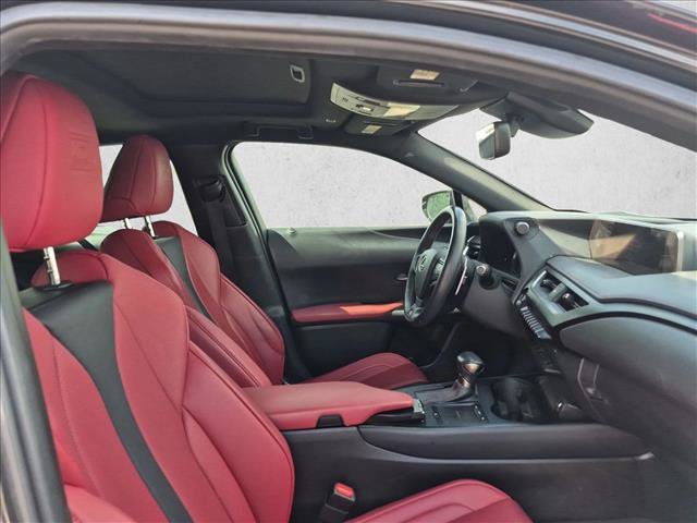 Used 2019 Lexus UX 200 F Sport w/ F Sport Premium Package FWD image 12
