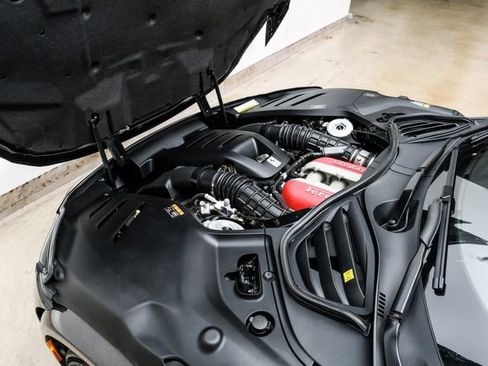 Used 2025 Ferrari Purosangue image 80