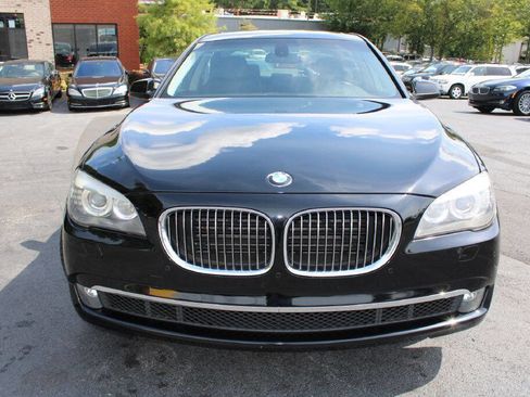 Used 2011 BMW 740Li RWD image 2