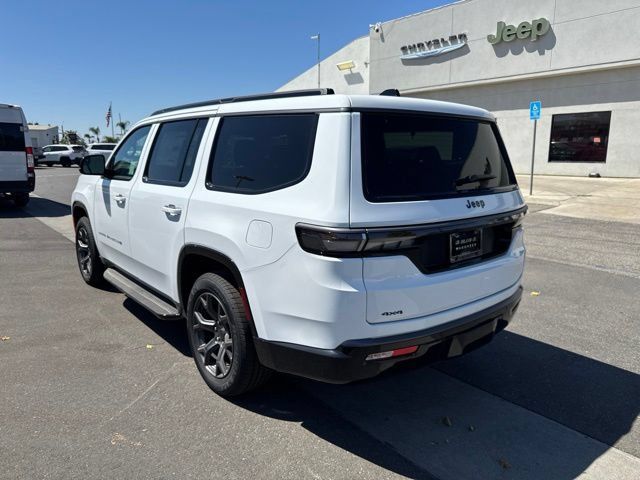 New 2026 Jeep Grand Wagoneer Limited AWD/4WD image 3