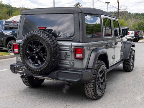 Used 2023 Jeep Wrangler Unlimited Sport AWD/4WD image 4