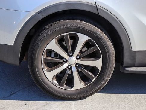 Used 2016 Kia Sorento EX AWD/4WD image 9