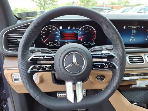 New 2026 Mercedes-Benz GLS 450 4MATIC image 14