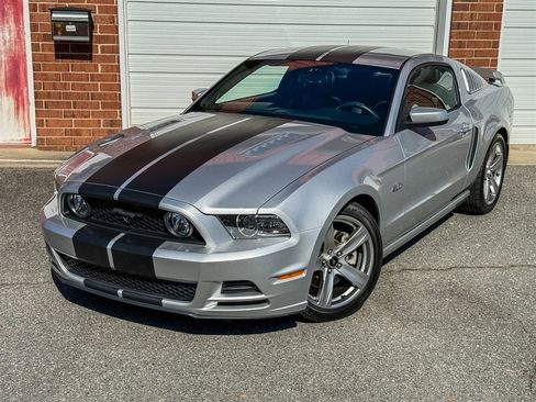 Used 2013 Ford Mustang GT Premium w/ GT Coupe Accessory Pkg 5 image 6