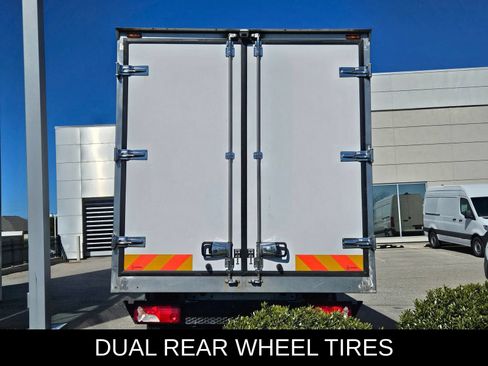 Used 2023 Mercedes-Benz Sprinter 3500 image 5