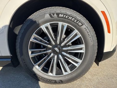 New 2026 Cadillac Escalade IQ Sport 1 w/ LPO, Floor Liner Package image 14