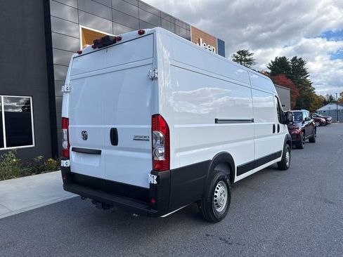 Used 2025 RAM ProMaster 3500 w/ Convenience Group image 6