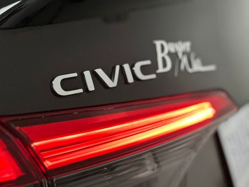 Used 2024 Honda Civic Si image 22