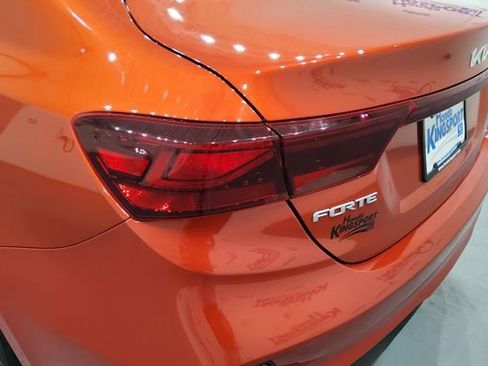 Used 2024 Kia Forte LXS FWD image 9