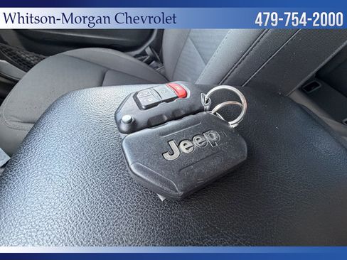 Used 2020 Jeep Gladiator Sport w/ Quick Order Package 24S image 21