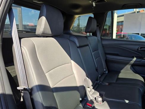 Used 2022 Honda Passport EX-L image 40