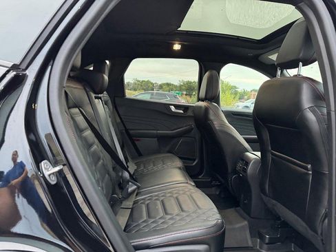 Used 2023 Ford Escape ST-Line Elite w/ Premium Technology Package image 14