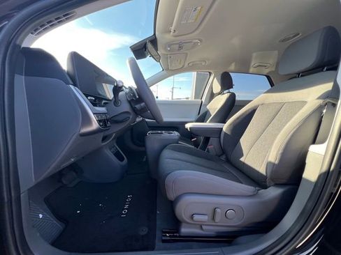 New 2026 Hyundai Ioniq 5 SE image 16