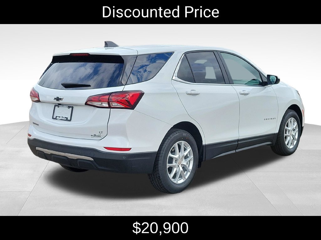 Used 2024 Chevrolet Equinox LT w/ LPO, Cargo Package FWD image 3