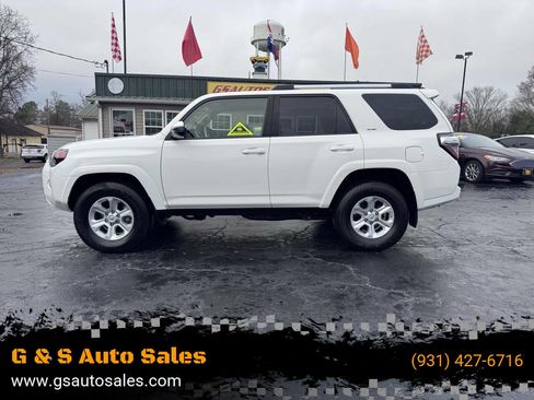 Used 2019 Toyota 4Runner SR5 image 1