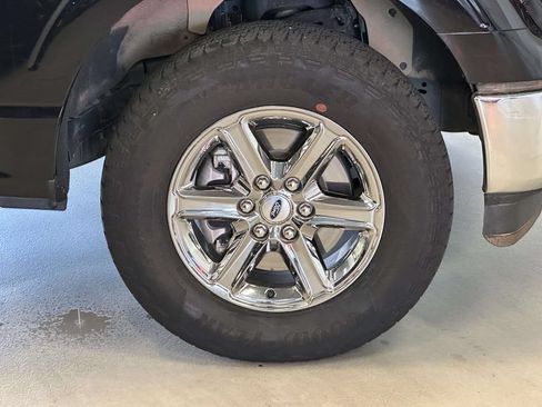 Used 2025 Ford F150 XLT w/ Equipment Group 301A Standard AWD/4WD image 9