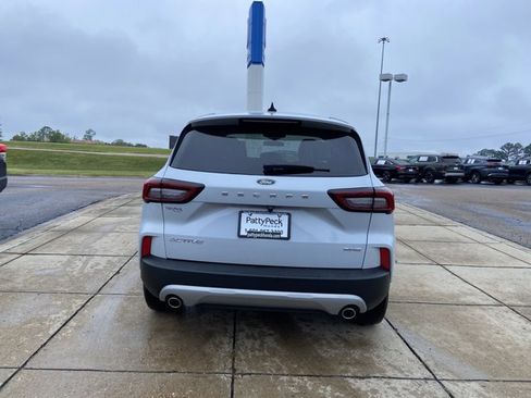 Used 2025 Ford Escape Active image 9