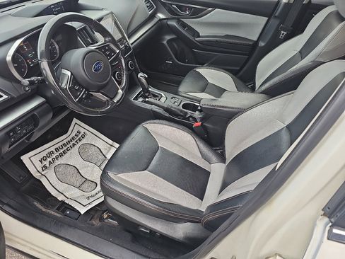 Used 2019 Subaru Crosstrek 2.0i Limited w/ Moonroof Package w/Navigation image 10