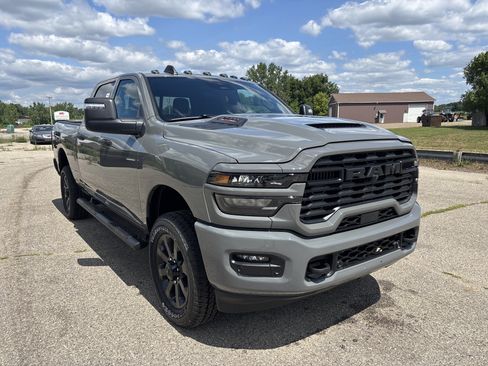 New 2026 RAM 2500 Tradesman AWD/4WD image 1