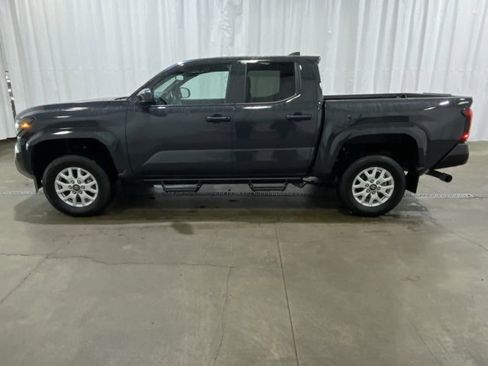 Certified 2024 Toyota Tacoma SR image 7