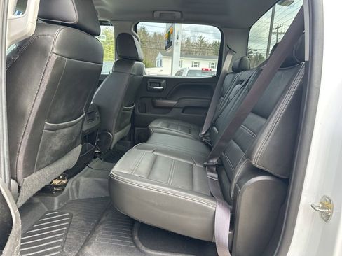 Used 2017 GMC Sierra 3500 Denali w/ Duramax Plus Package AWD/4WD image 31