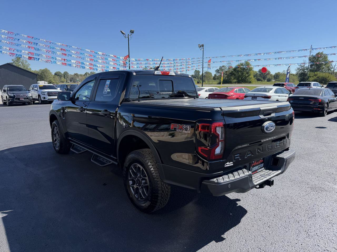 Used 2025 Ford Ranger XLT w/ FX4 Off-Road Package AWD/4WD image 7