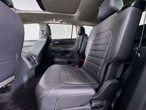 Used 2021 Volkswagen Atlas SEL Premium image 30