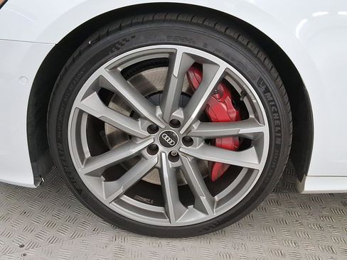 Used 2021 Audi S6 Prestige w/ Prestige Package image 11