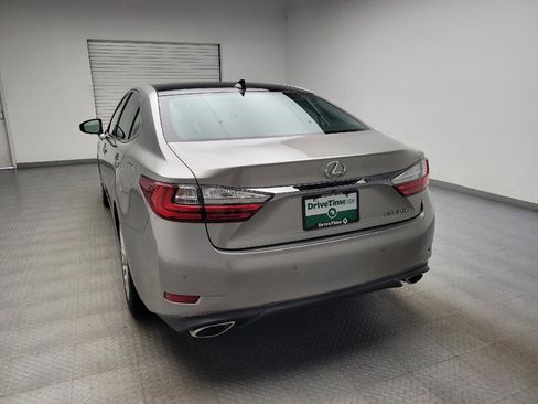 Used 2016 Lexus ES 350 w/ Luxury Package w/Wood Trim FWD image 6