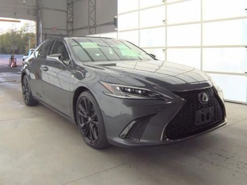 Used 2023 Lexus ES 350 F Sport w/ Accessory Package (Z1) FWD image 9