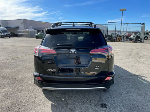 Used 2017 Toyota RAV4 SE w/ Advanced Technology Package image 6