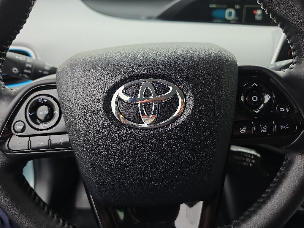 Used 2020 Toyota Prius XLE w/ Advanced Technology Package AWD/4WD image 27