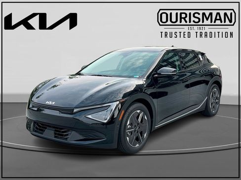 New 2025 Kia EV6 Light w/ Light LR Technology Package image 2