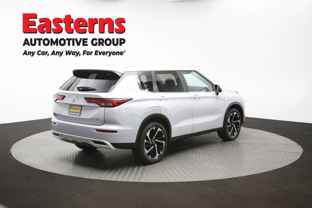 Used 2024 Mitsubishi Outlander SE AWD/4WD image 41