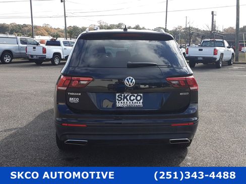 Used 2020 Volkswagen Tiguan S w/ 3rd Row Seat Package image 4