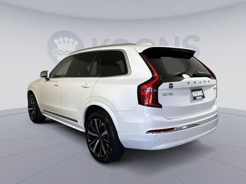 Used 2025 Volvo XC90 B6 Core w/ Climate Package AWD/4WD image 4