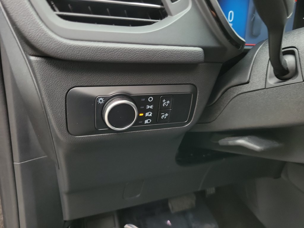 Certified 2025 Ford Escape ST-Line AWD/4WD image 15
