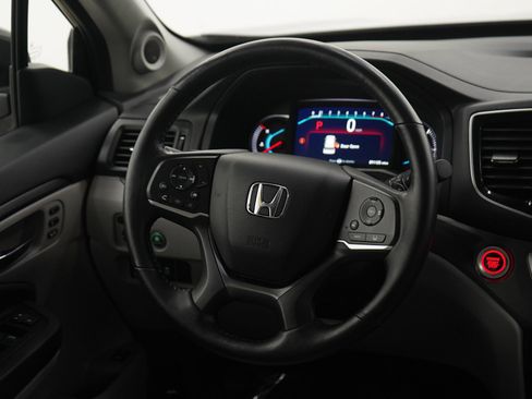 Used 2021 Honda Pilot Black Edition image 15