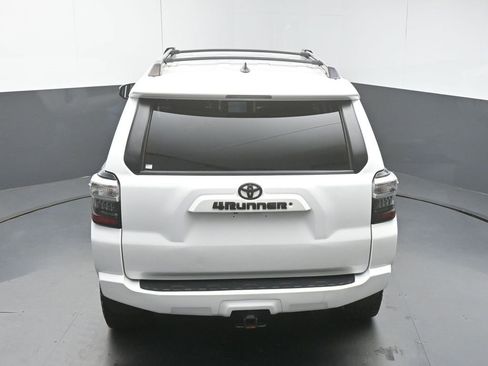 Used 2020 Toyota 4Runner SR5 image 43