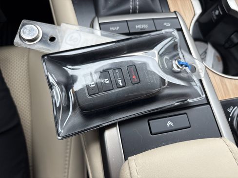 Used 2022 Lexus RX 350 AWD w/ Premium Package image 36