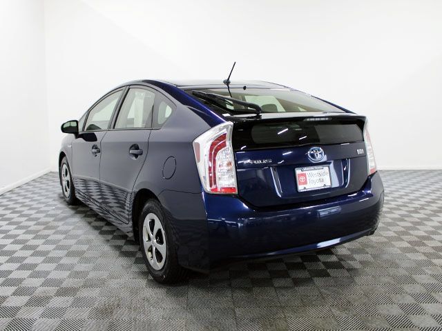 Used 2014 Toyota Prius Two FWD image 4