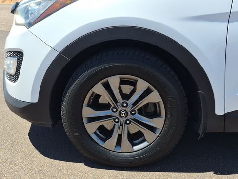 Used 2013 Hyundai Santa Fe Sport AWD/4WD image 9